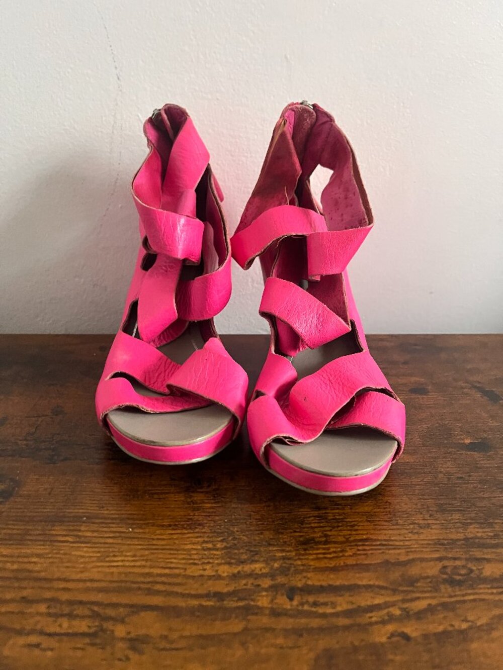 DOLCE VITA Pink Leather Zip Up Wedges